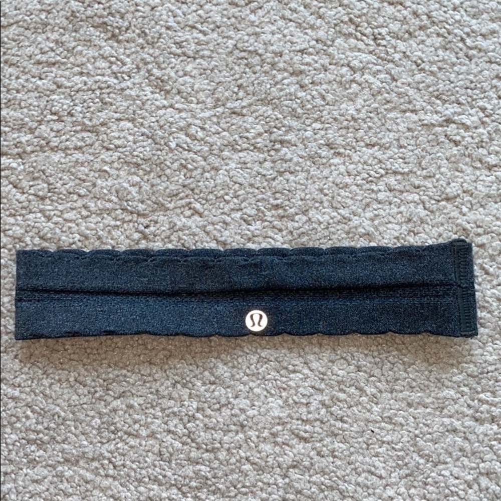 NWOT lululemon headband